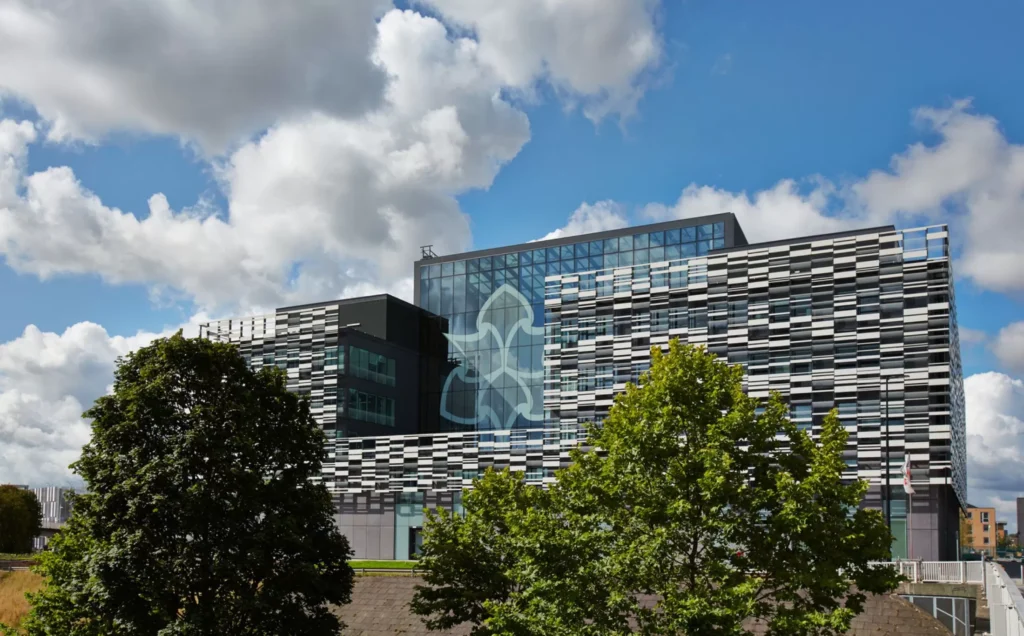 Manchester Metropolitan University (MMU) 1