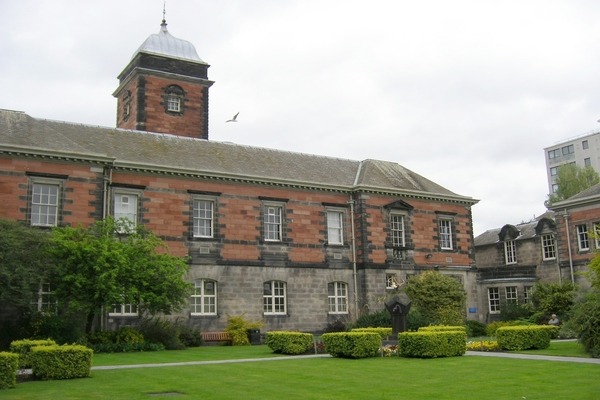 University of Dundee 3